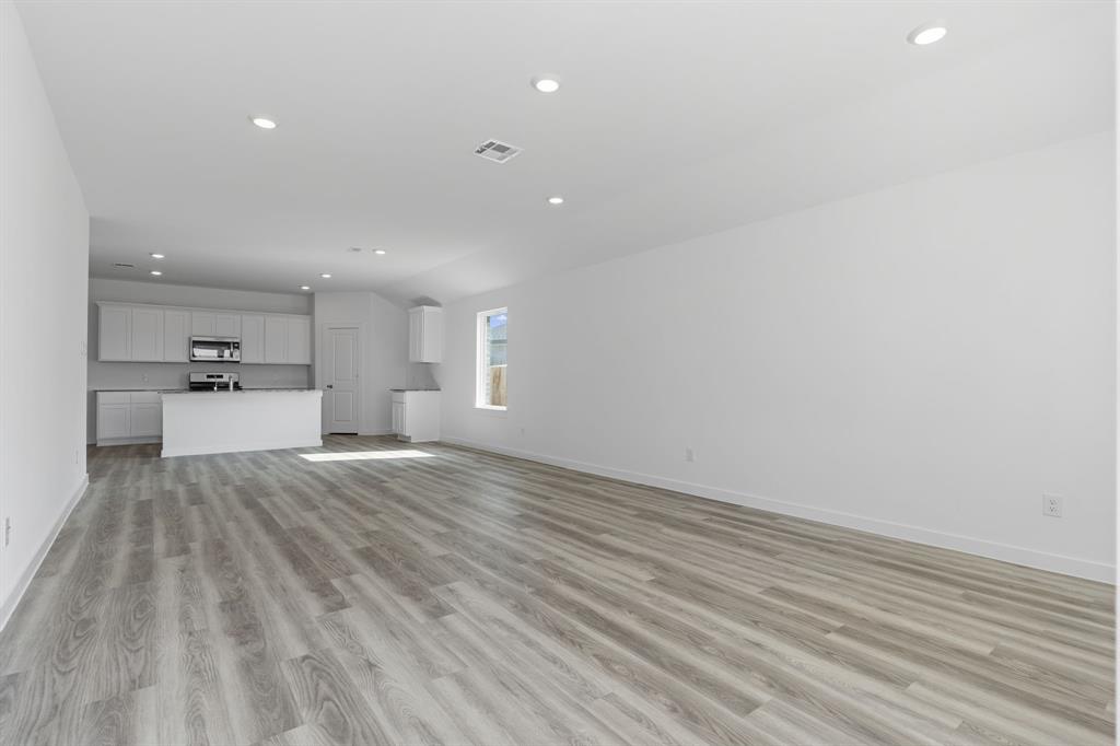 1126 Sandhill Crane Drive, Texas City, Texas image 2