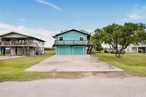Photo of 88 Bay Street, Port O Connor, TX 77982 (MLS # 63458864) Photo of 88 Bay Street, Port O Connor, TX 77982 (MLS # 63458864)