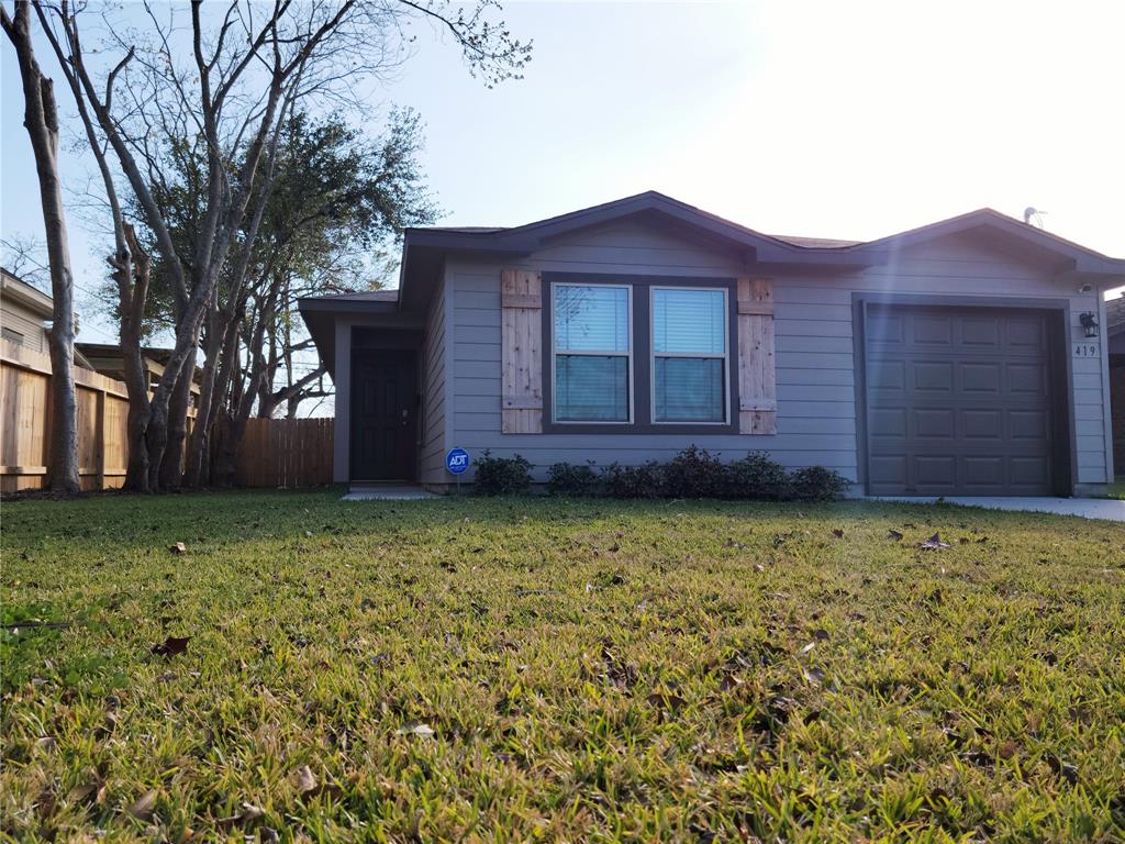 419 8th Avenue, Texas City, Texas image 1