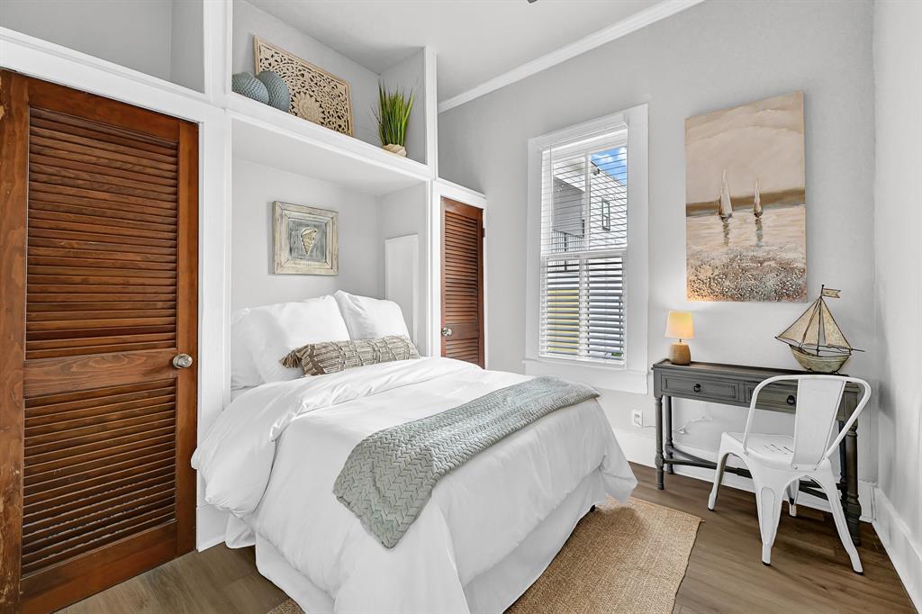 3907 Ursuline St, Galveston, Texas image 10