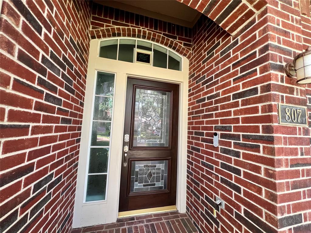 807 Epperson Way Court