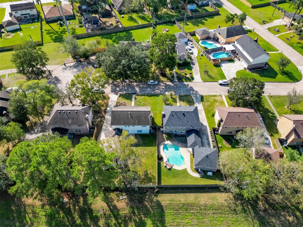 5615 Mossy Timbers Drive, Humble, Texas image 45