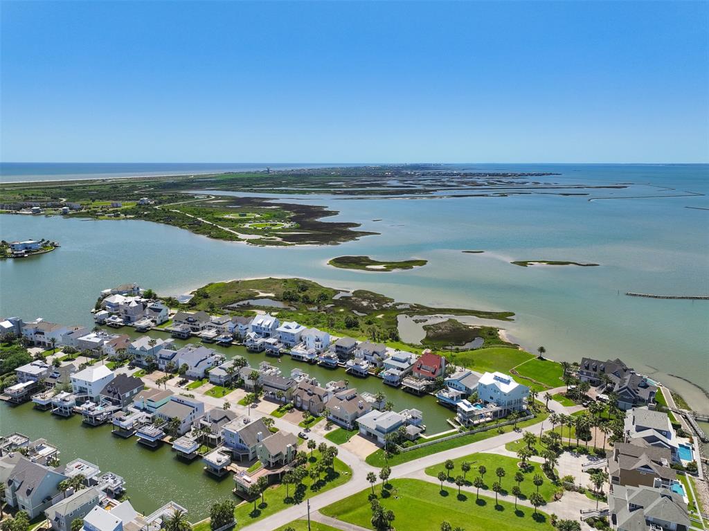 3401 Petite Circle, Galveston, Texas image 41