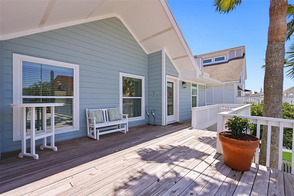 3401 Petite Circle, Galveston, Texas image 33