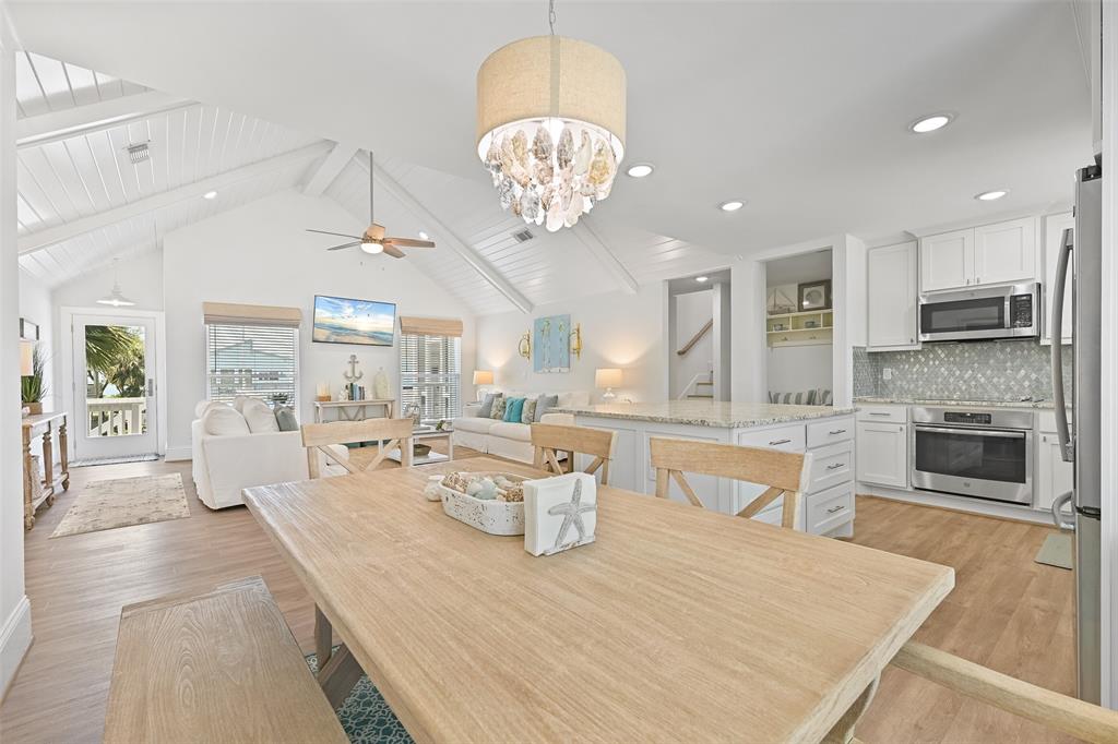 3401 Petite Circle, Galveston, Texas image 13