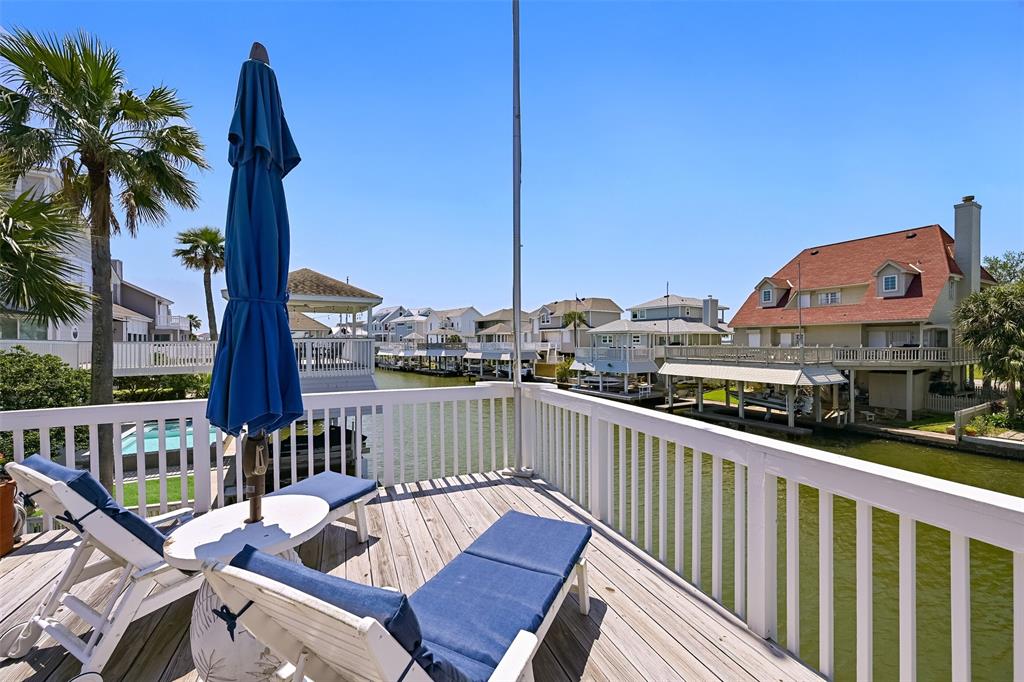 3401 Petite Circle, Galveston, Texas image 32