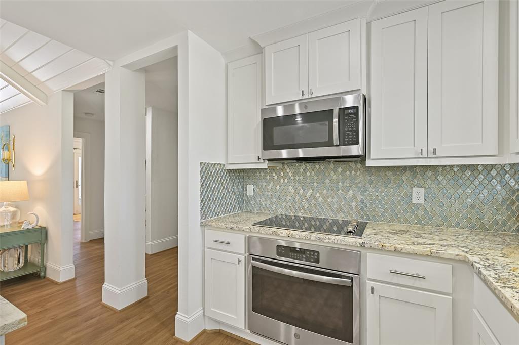 3401 Petite Circle, Galveston, Texas image 10