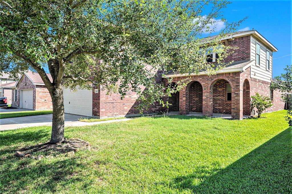 2611 J R Drive, Manvel, Texas image 2