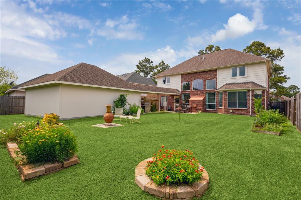 3010 Brookview Drive, Pearland, Texas image 29