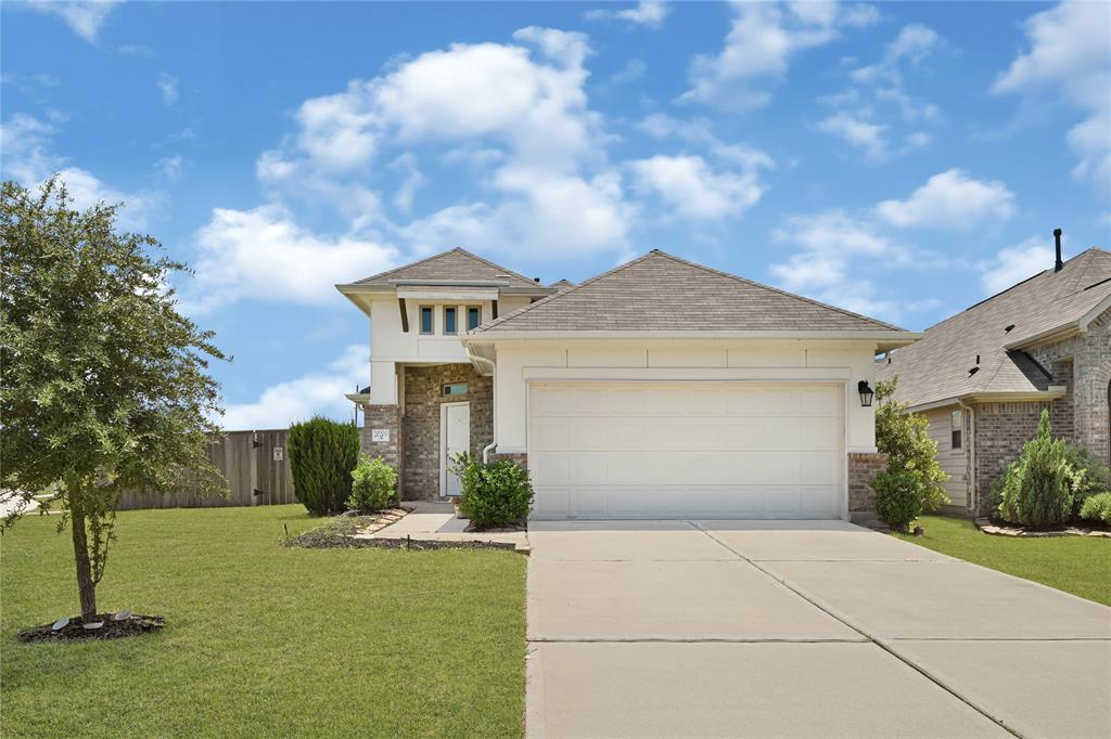 20203 Rainflower Bay Lane, Richmond, Texas image 1