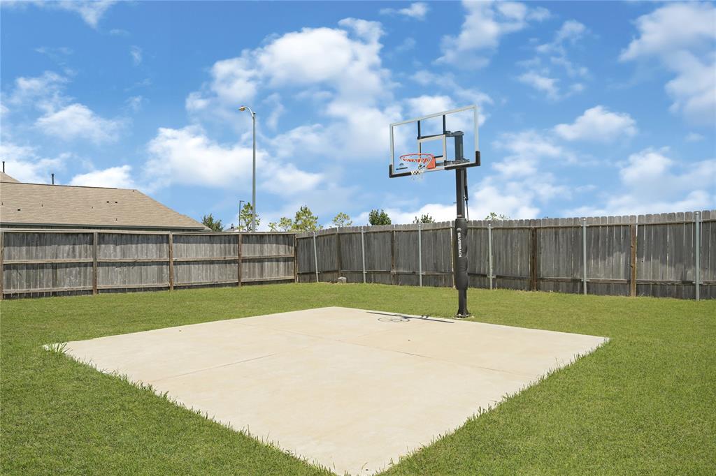 20203 Rainflower Bay Lane, Richmond, Texas image 6
