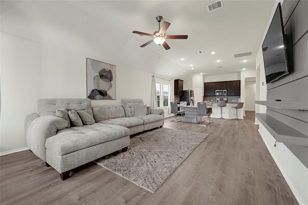 20203 Rainflower Bay Lane, Richmond, Texas image 12