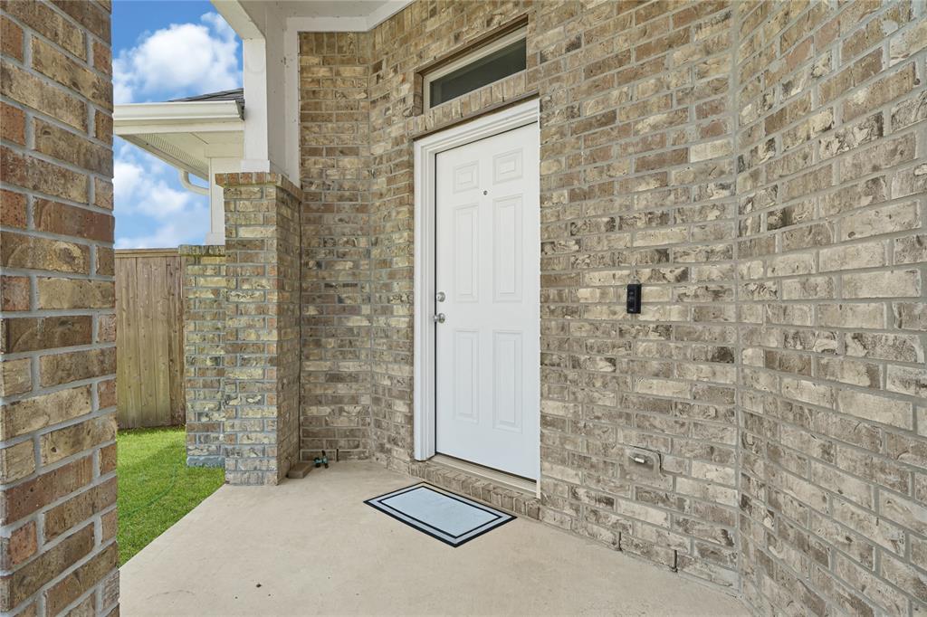 20203 Rainflower Bay Lane, Richmond, Texas image 3