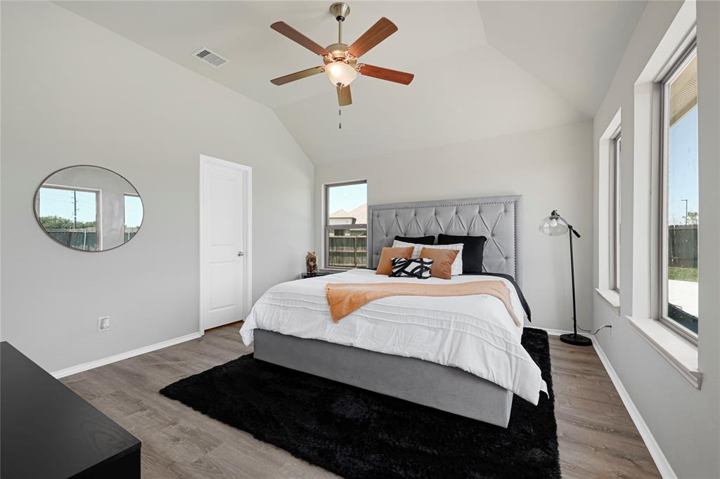 20203 Rainflower Bay Lane, Richmond, Texas image 25