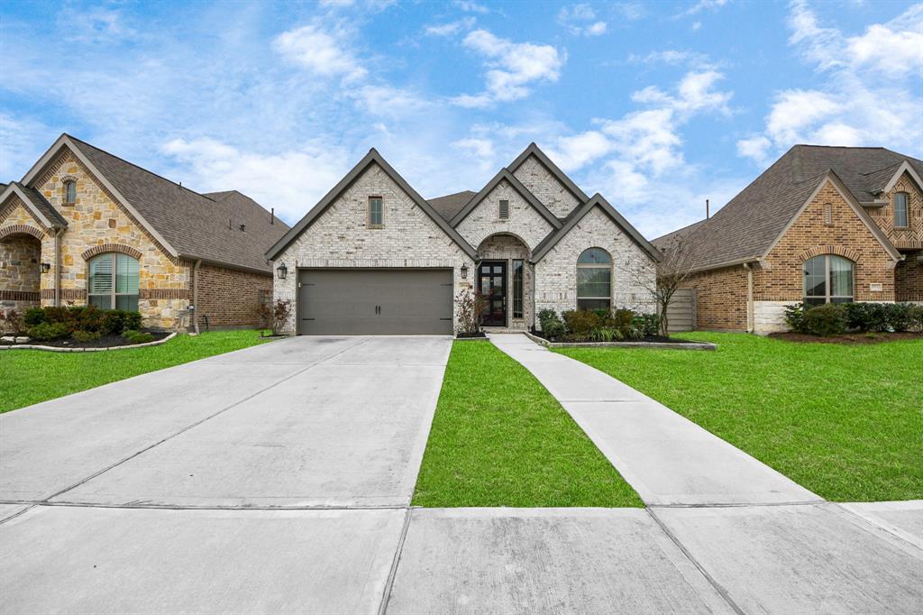 2016 Blackhawk Ridge Lane