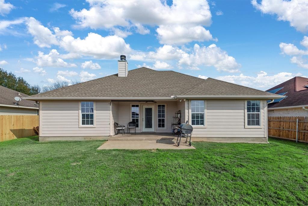 115 Lonesome Dove Drive, Navasota, Texas image 22
