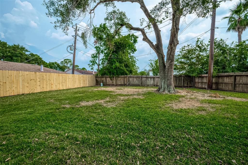 1823 Ripple Creek Drive, Missouri City, Texas image 38
