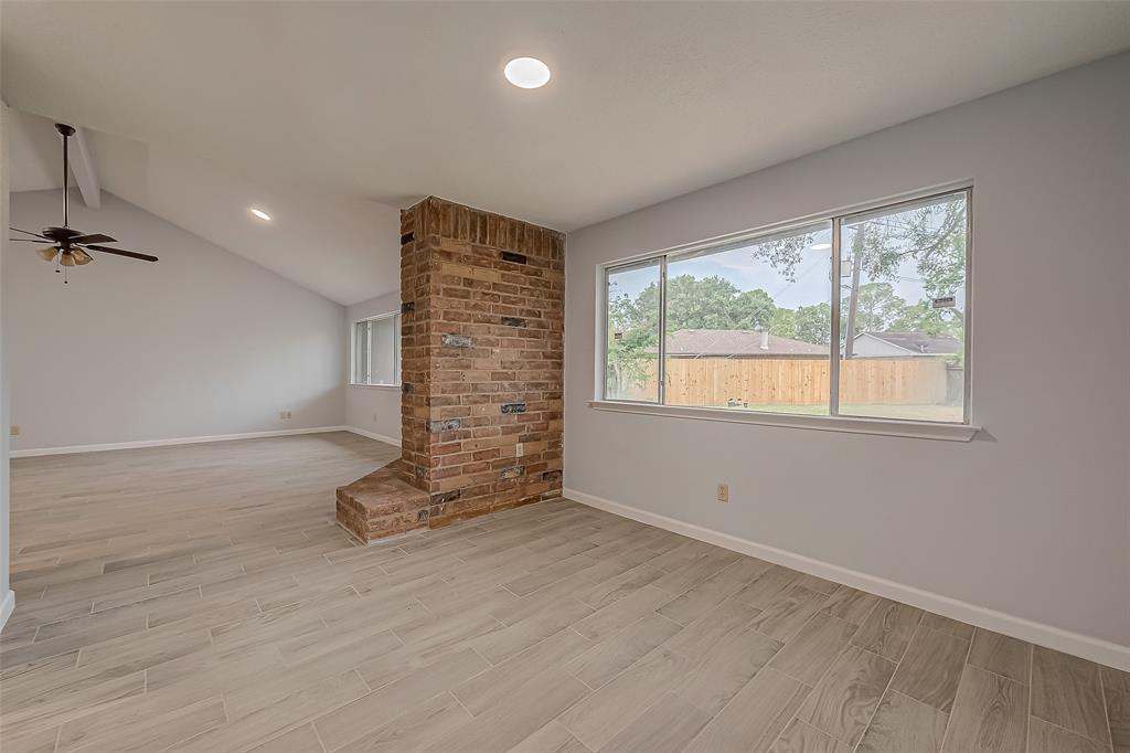 1823 Ripple Creek Drive, Missouri City, Texas image 10