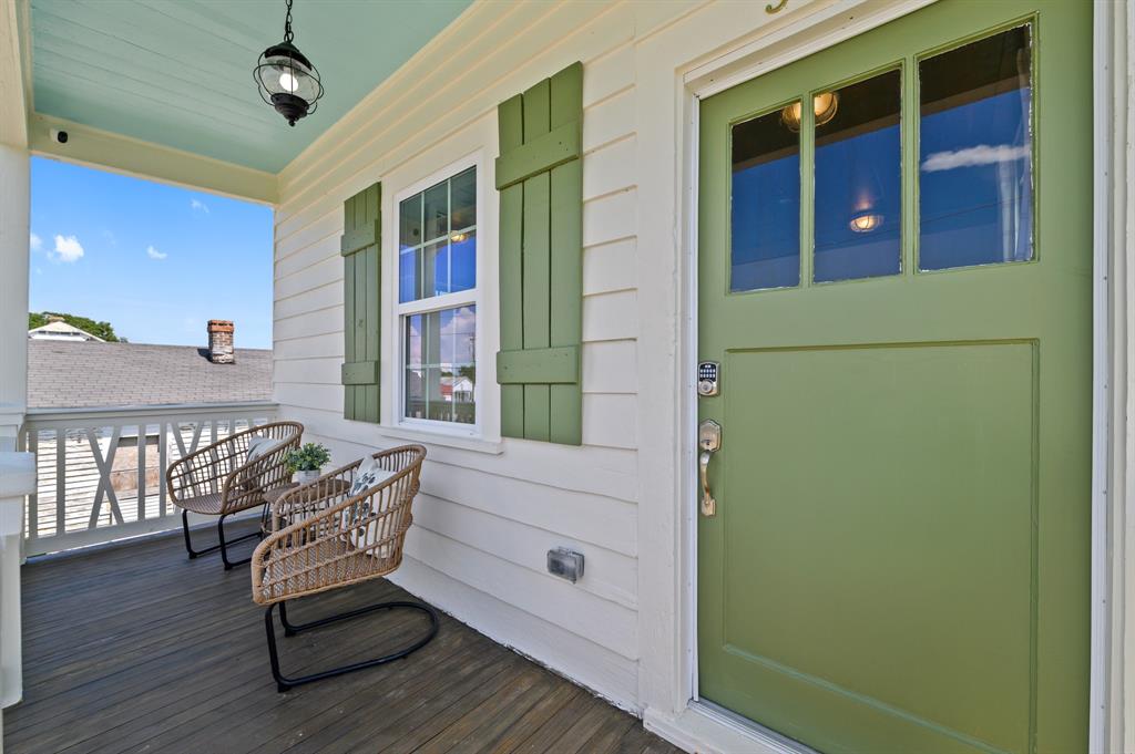 3515 Ursuline Street, Galveston, Texas image 4