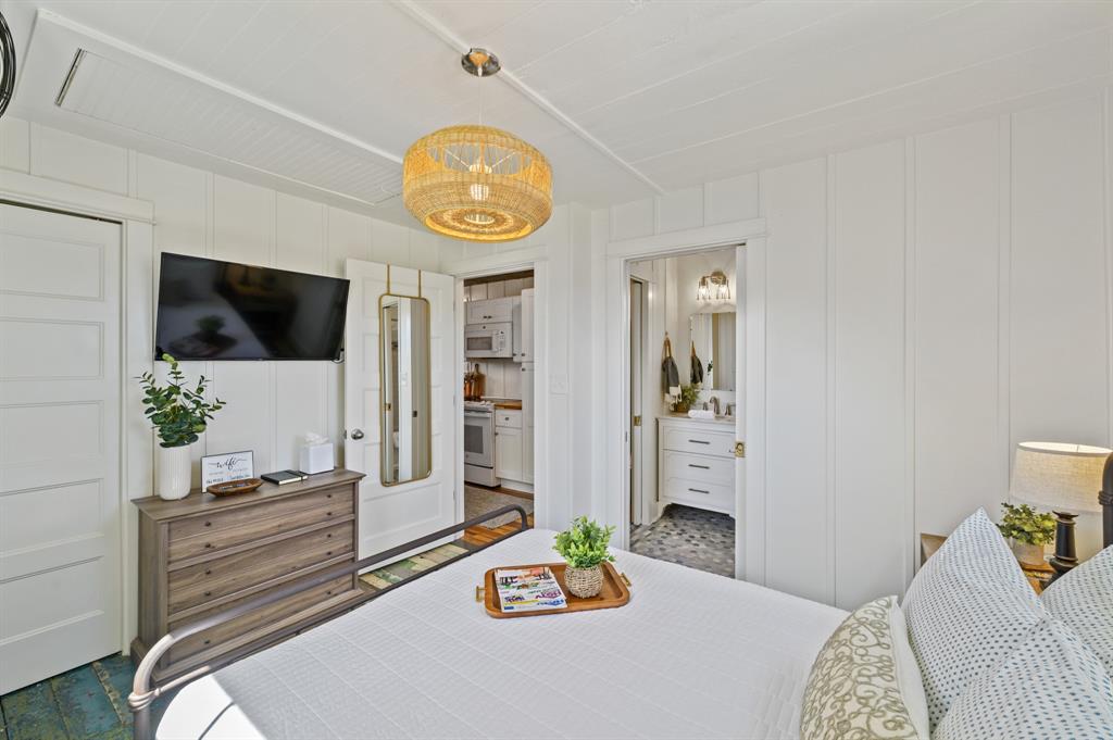 3515 Ursuline Street, Galveston, Texas image 12