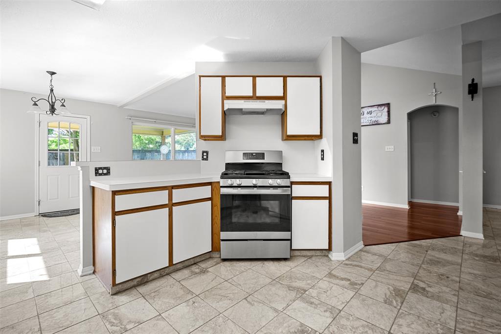 1726 Havelock Drive, Spring, Texas image 5