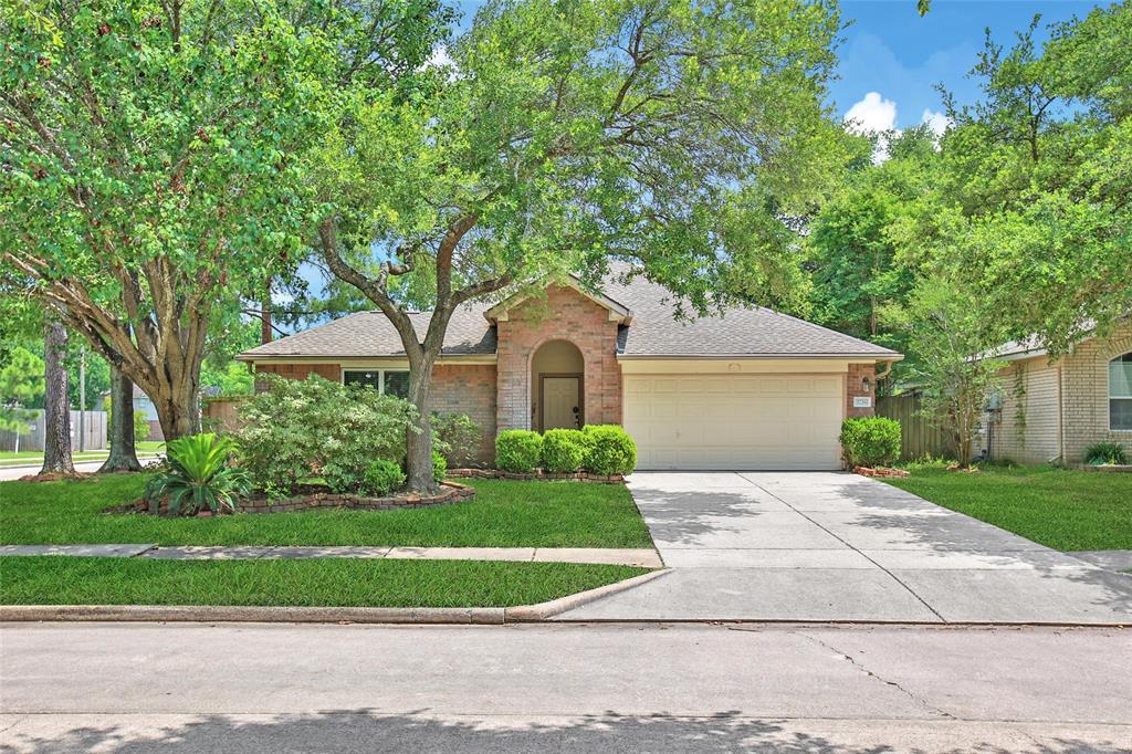 1726 Havelock Drive, Spring, Texas image 1