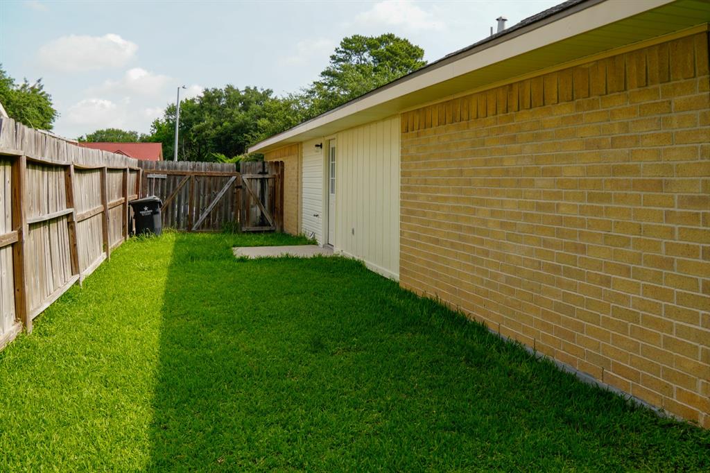 22631 John Rolfe Lane, Katy, Texas image 17