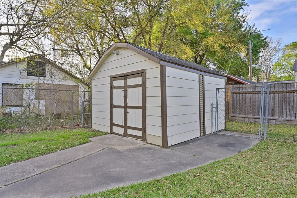 6319 Jackson Road, Hitchcock, Texas image 26