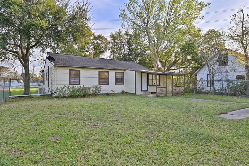 6319 Jackson Road, Hitchcock, Texas image 25