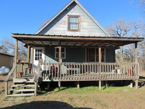 19 Turner Road Huntsville TX 77320