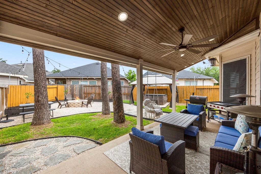 13718 Cardinal Flowers Drive, Cypress, Texas image 36