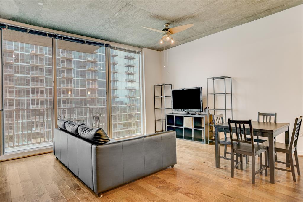 5925 Almeda Road #11204, Houston, Texas image 3