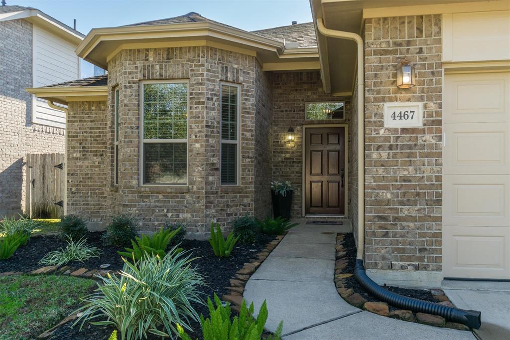 4467 Gerona Street, League City, Texas image 2