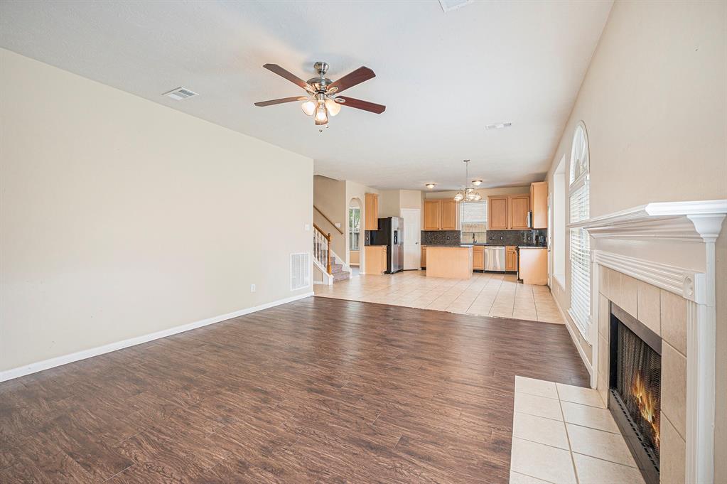 8322 Morning Dawn Drive, Houston, Texas image 4