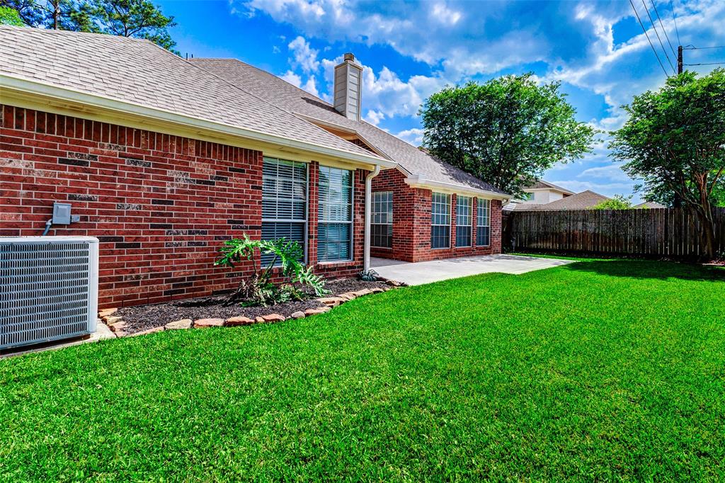 2626 Honeysuckle Walk, Spring, Texas image 39