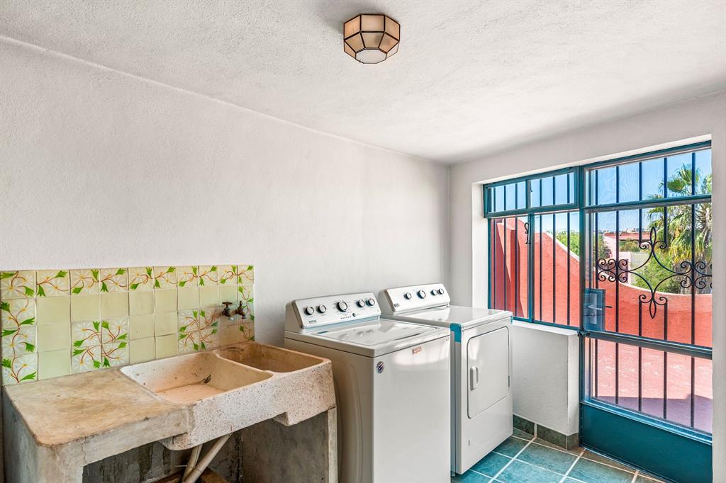 Mexico, 2 Bedrooms Bedrooms, ,3 BathroomsBathrooms,Residential,Active,115356