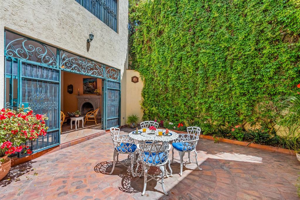 Mexico, 2 Bedrooms Bedrooms, ,3 BathroomsBathrooms,Residential,Active,115356