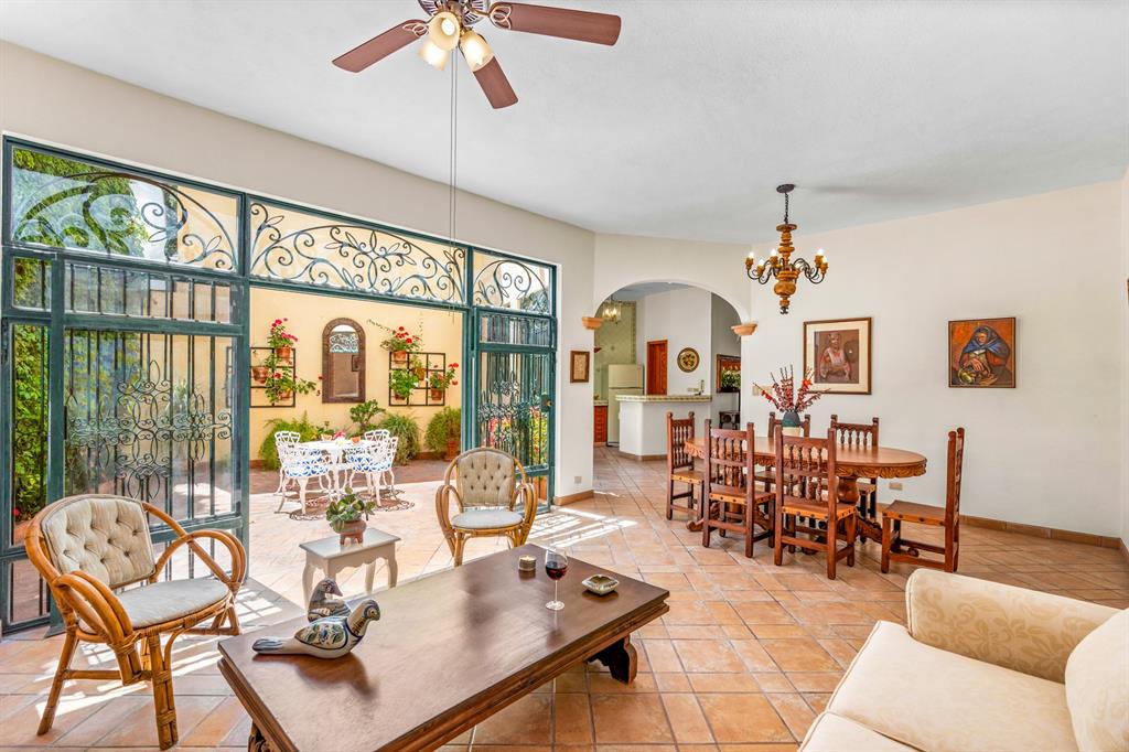 Mexico, 2 Bedrooms Bedrooms, ,3 BathroomsBathrooms,Residential,Active,115356