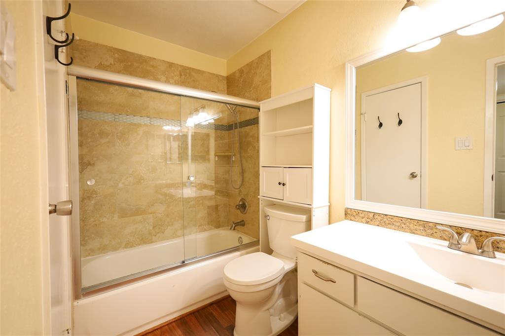 18511 Egret Bay Boulevard #310, Webster, Texas image 16