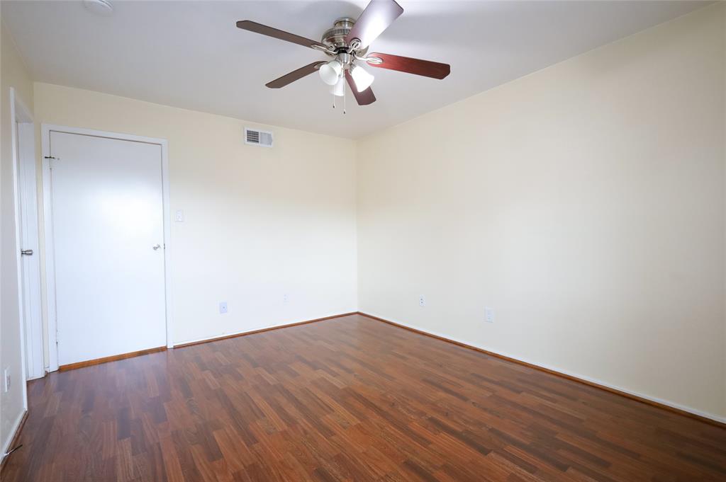 18511 Egret Bay Boulevard #310, Webster, Texas image 14