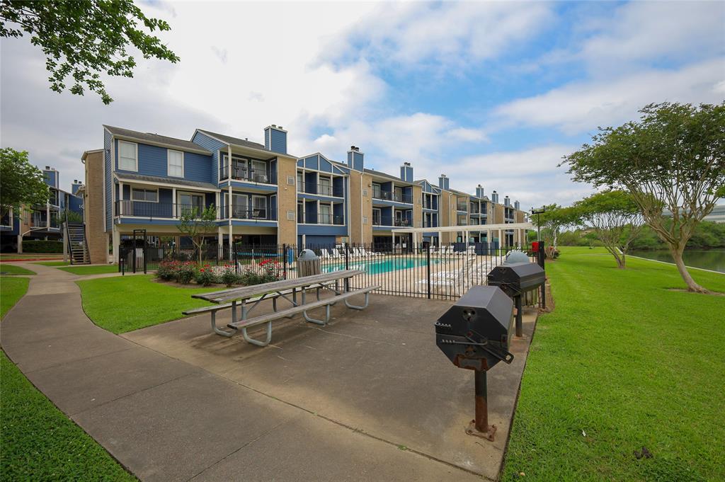 18511 Egret Bay Boulevard #310, Webster, Texas image 31