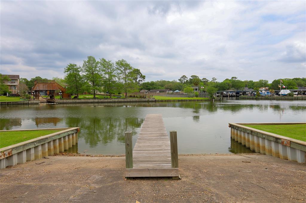 18511 Egret Bay Boulevard #310, Webster, Texas image 35