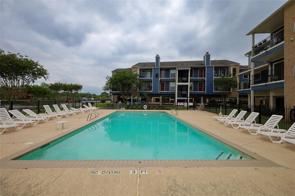 18511 Egret Bay Boulevard #310, Webster, Texas image 27