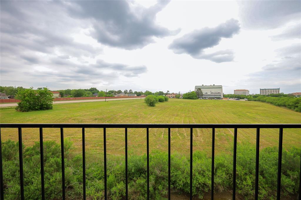 18511 Egret Bay Boulevard #310, Webster, Texas image 23