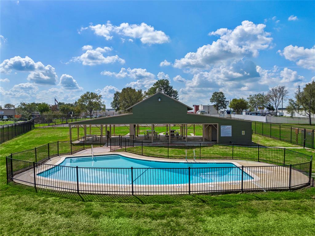 225 Harlingen Drive, Magnolia, Texas image 39