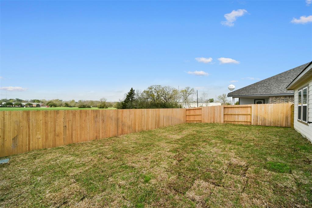 225 Harlingen Drive, Magnolia, Texas image 34
