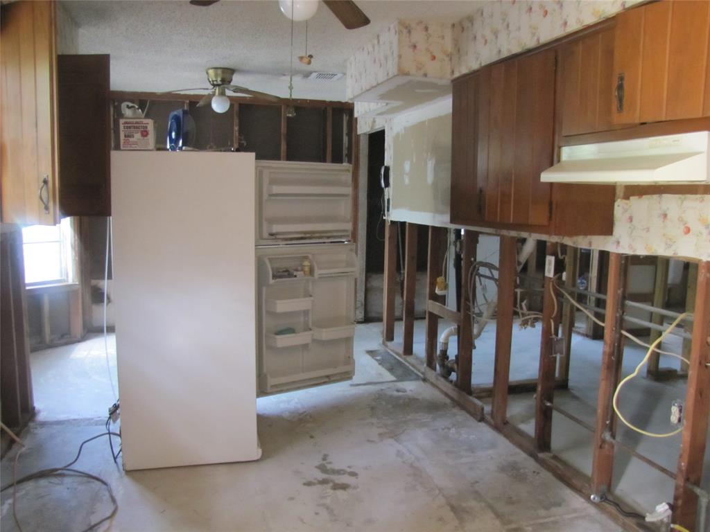 21315 Greengate Drive, Spring, Texas image 10