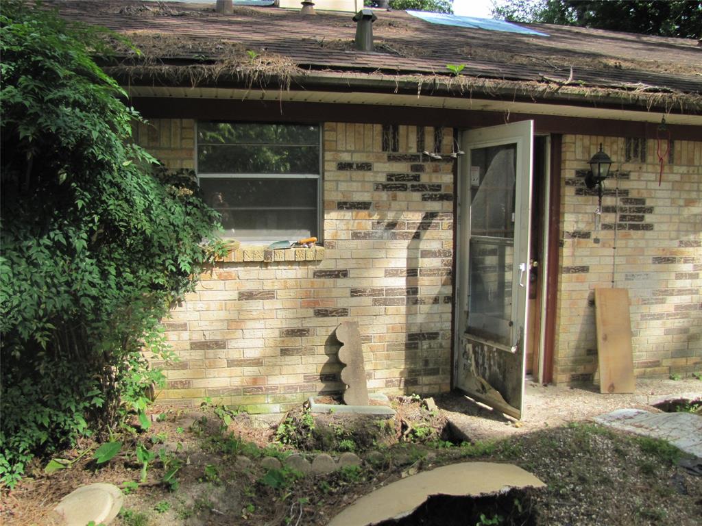 21315 Greengate Drive, Spring, Texas image 8