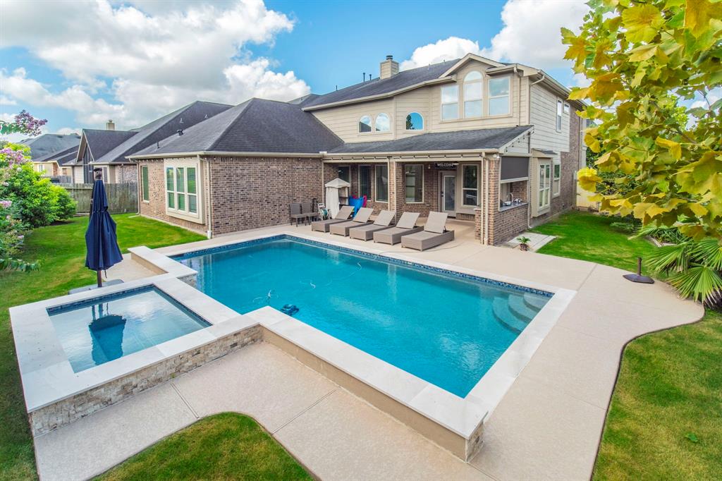 8107 Summer Breeze Lane