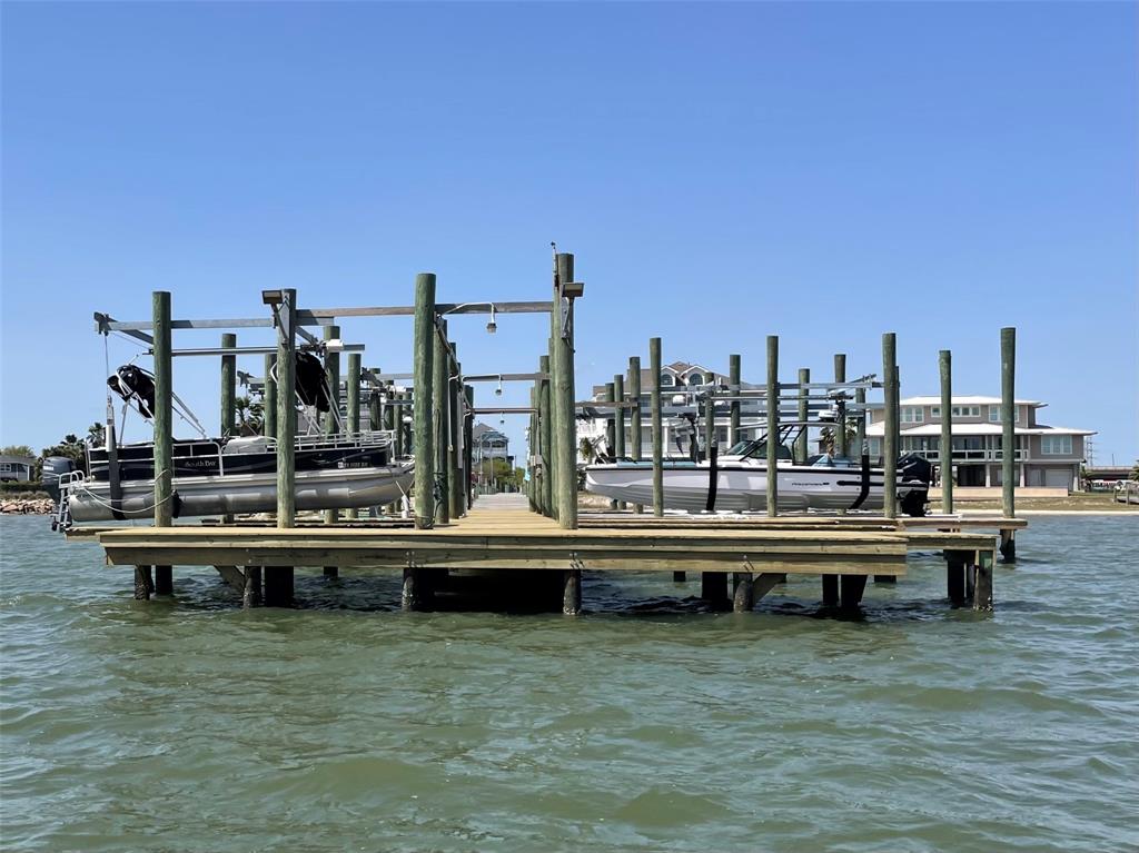 1007 Lillian Lane, Galveston, Texas image 35